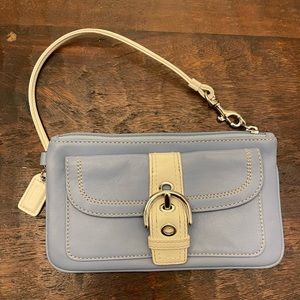 Coach clutch/wristlet